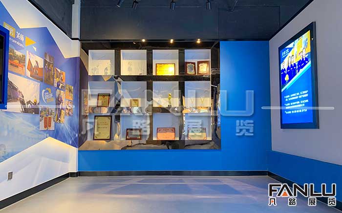 南寧展廳設(shè)計公司分享設(shè)計如何突出企業(yè)自身的特色